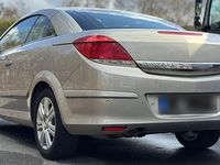 Gebraucht Opel Astra Cabriolet 140 PS (102 kW) 2008 Grau Cabrio