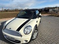 Gebraucht Mini Cooper Cabriolet Chili 122 PS (89 kW) 2010 Weiß Cabrio