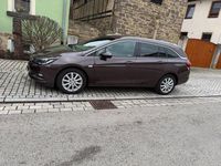 Gebraucht Opel Astra Edition 136 PS (100 kW) 2016 Braun Kombi