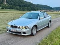 Gebraucht BMW 530 193 PS (141 kW) 2001 Silber Limousine