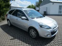 Gebraucht Renault Clio GrandTour Luxe 101 PS (74 kW) 2011 Silber Kombi