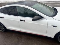 Gebraucht Tesla Model S 514 kW (700 PS) 2015 Weiß Kleinwagen