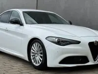 Gebraucht Alfa Romeo Giulia Super 150 PS (110 kW) 2016 Weiß Limousine