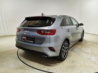 Neu Kia Ceed Style 140 PS (102 kW) 2025 Lunar silber Kleinwagen
