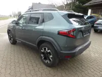Second-hand Dacia Duster Extreme 131 CP (96 kW) 2025 Verde SUV