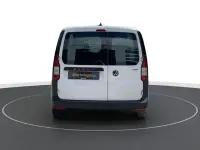 Gebraucht VW Caddy 122 PS (89 kW) 2022 Weiß Van / Kleinbus