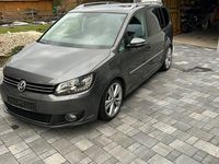 Gebraucht VW Touran Highline 140 PS (102 kW) 2011 Grau Van / Kleinbus