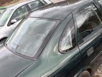 Gebraucht Opel Vectra 116 PS (85 kW) 1999 Grün Kombi