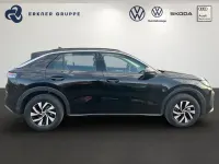 Neu VW T-Roc Cabriolet Trendline 116 PS (85 kW) 2026 Grenadillschwarz metallic SUV