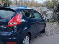 Gebraucht Ford Fiesta 60 PS (44 kW) 2011 Blau Kleinwagen