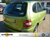 Gebraucht Renault Scénic Expression 107 PS (78 kW) 2002 Grün metallic Van / Kleinbus