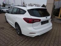 Gebraucht Ford Focus ST-Line 125 PS (91 kW) 2025 Frostweiß Kombi