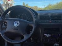 Gebraucht VW Golf IV 75 PS (55 kW) 2002 Schwarz Kleinwagen