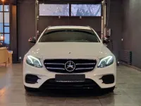 Gebraucht Mercedes E300 AMG line 306 PS (225 kW) 2020 Weiß Limousine