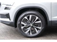 gebraucht Skoda Karoq 2.0 TDI DSG 4x4 Style Navi AHK ACC LED