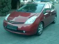 Gebraucht Toyota Prius Sol 77 PS (56 kW) 2006 Rot Kleinwagen