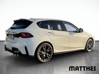 Gebraucht BMW M135 Efficient Dynamics 300 PS (220 kW) 2024 Weiss Kleinwagen