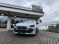 Neu Renault Clio V Techno 158 PS (116 kW) 2025 Rafale grau Limousine