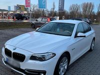 Gebraucht BMW 530 258 PS (189 kW) 2014 Weiß Limousine