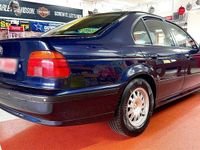 Używany BMW 520 150 KM (110 kW) 1999 Niebieski Sedan/Limuzyna