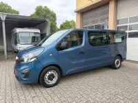 Gebraucht Opel Vivaro 125 PS (91 kW) 2017 Blau Van / Kleinbus