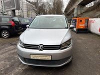 Gebraucht VW Touran Trendline 105 PS (77 kW) 2011 Reflexsilber metallic Van / Kleinbus