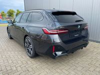 Gebraucht BMW 540 Performance 303 PS (222 kW) 2024 Sophistograu brillanteffekt me Kombi