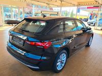 Gebraucht Audi A3 Ambiente 116 PS (85 kW) 2025 Brillantschwarz Limousine