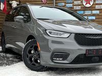 Gebraucht Chrysler Pacifica Limited 264 PS (194 kW) 2023 Schwarz Van / Kleinbus