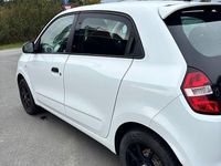 Gebraucht Renault Twingo Life 69 PS (50 kW) 2017 Weiß Kleinwagen