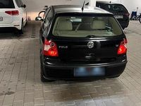 Gebraucht VW Polo 75 PS (55 kW) 2002 Schwarz Kleinwagen
