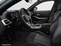 Gebraucht BMW 320 M Sport 190 PS (139 kW) 2025 Skyscraper grau metallic metallic