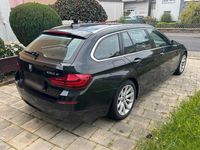 Gebraucht BMW 520 183 PS (134 kW) 2014 Schwarz Kombi