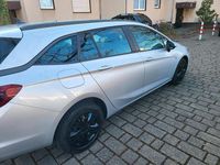 Gebraucht Opel Astra 136 PS (100 kW) 2016 Silber Kombi