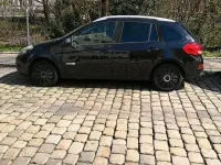 Gebraucht Renault Clio 75 PS (55 kW) 2011 Schwarz Kombi