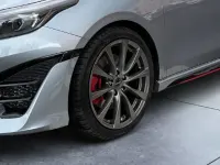 Używany Kia Ceed 204 KM (150 kW) 2024 Srebrny Hatchback