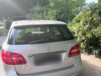 Gebraucht Mercedes B180 122 PS (89 kW) 2014 Silber Kleinwagen