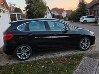 Gebraucht BMW 216 Active Tourer 116 PS (85 kW) 2015 Braun Van / Kleinbus
