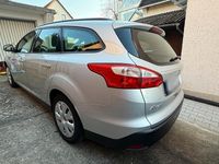 Gebraucht Ford Focus 108 PS (79 kW) 2012 Silber Kombi