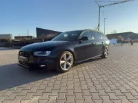 Używany Audi A4 245 KM (180 kW) 2012 Niebieski Kombi