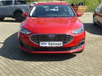 Gebraucht Ford Focus Titanium 125 PS (91 kW) 2024 Rot Limousine