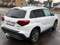 Gebraucht Suzuki Vitara Comfort 111 PS (81 kW) 2019 Weiß SUV