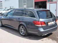 Gebraucht Mercedes E220 Avantgarde 170 PS (125 kW) 2013 Grau Kombi