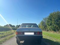 Second-hand Mercedes 190 72 CP (52 kW) 1987 Andere farben Berlinǎ