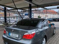 Gebraucht BMW 520 170 PS (125 kW) 2004 Grau Limousine