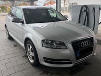 Gebraucht Audi A3 125 PS (91 kW) 2010 Silber Kleinwagen