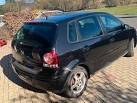 Gebraucht VW Polo Sportline 64 PS (47 kW) 2006 Schwarz Kleinwagen