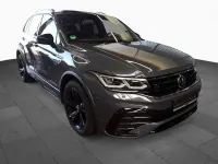 Gebraucht VW Tiguan Style 193 PS (141 kW) 2021 Grau (delfingrau metallic) SUV