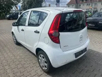 Gebraucht Opel Agila Basis 65 PS (47 kW) 2010 Weiß Kleinwagen