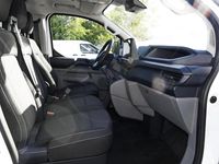 Neu Ford Transit Custom Trend 136 PS (100 kW) 2026 Weiß Van / Kleinbus